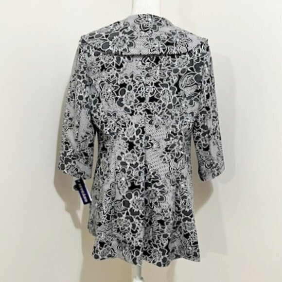 Nygard Black & White Floral Two-Button Jacket Women's Size 14P - Picture 4 of 6
